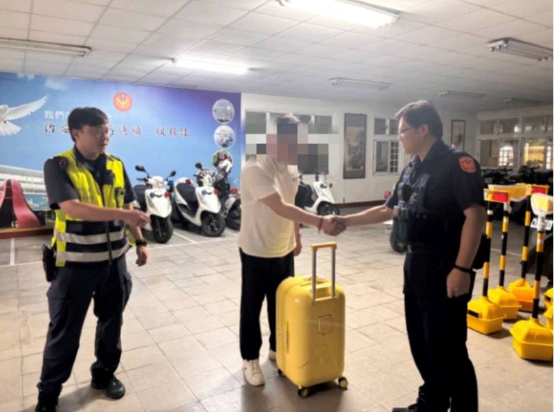 急尋「一卡皮箱」　東港警積極尋回
