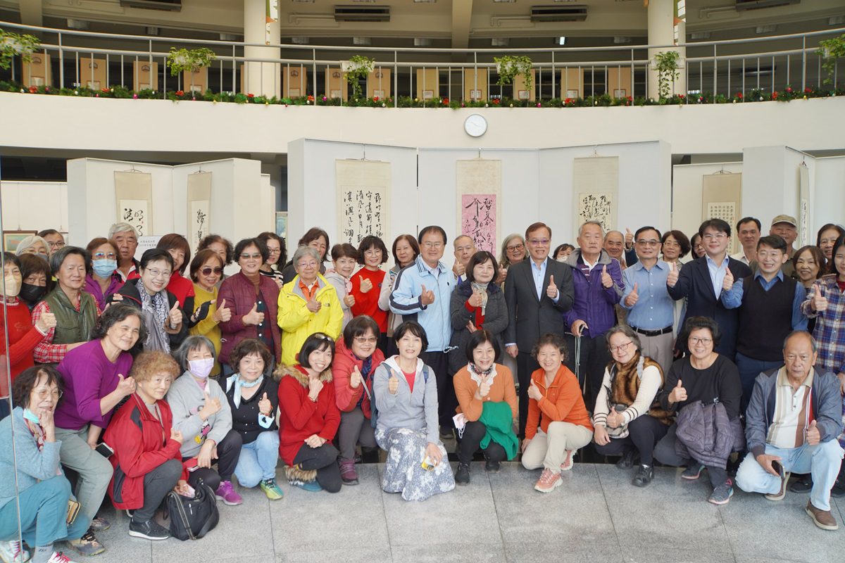 影音/大葉三五藝術共舞　長青大學「秀彩溢筆、舞墨逸生」書畫聯展迎校慶