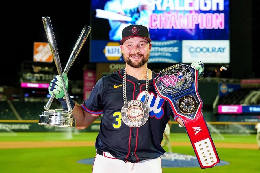 影/《MLB》勞雷連兩場炸裂！本季首位50轟打者 破紀錄成為史上最強捕手砲！