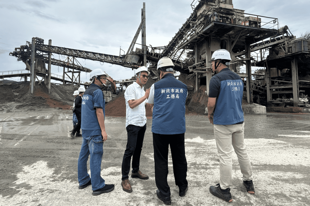 杜絕環境污染     新北市通過營建剩餘土石方管理新自治條例     確保土石方流向與公共安全