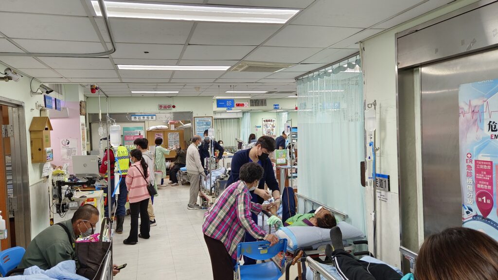 過年期間屏基急診近9成病人　腸胃道不適及呼吸道感染