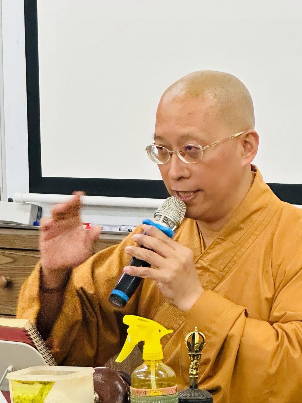 嘉義慈悲協會/湛嚴法師，於重陽節關懷脊髓傷友　以佛法帶來力量與希望