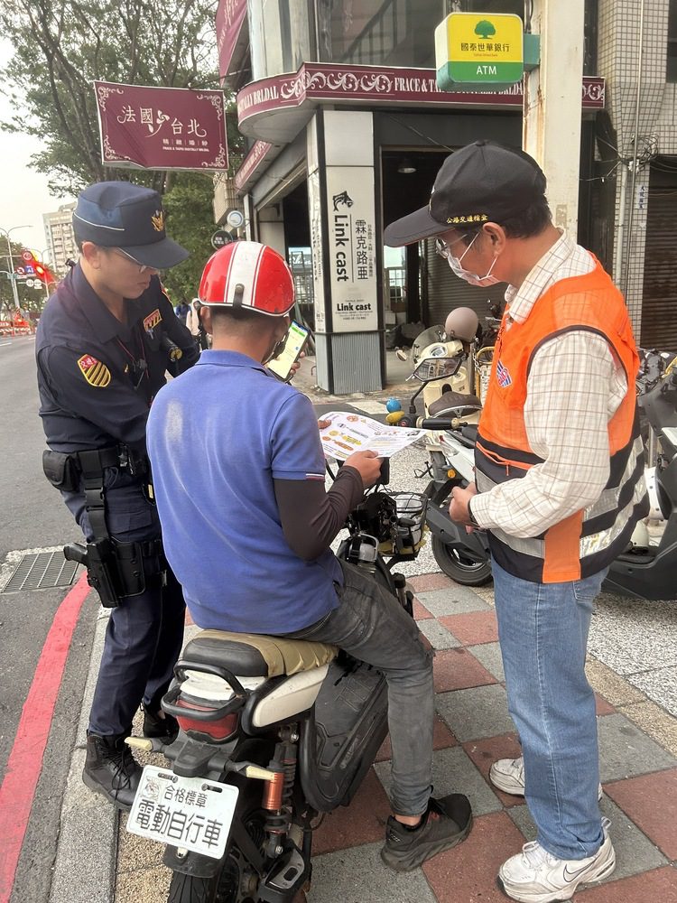 電動自行車上路須掛牌！113年11月30日起最高罰3600元