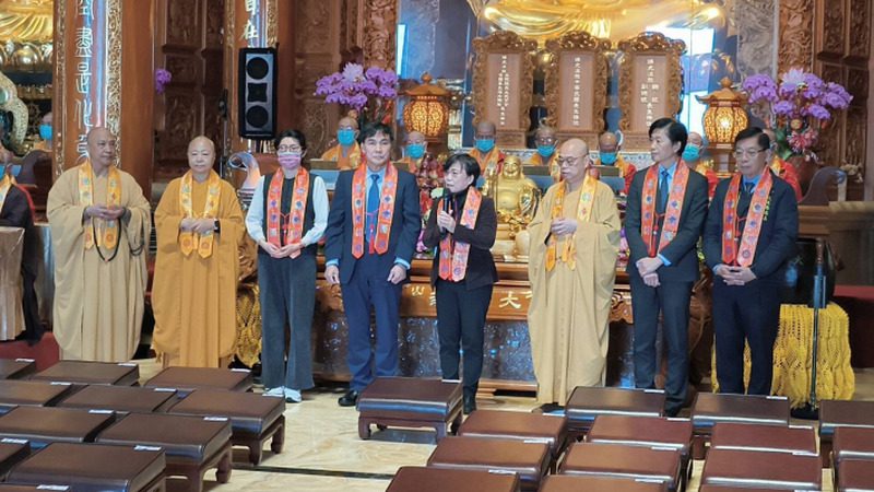 高僧誦《仁王護國經》 祈願臺南平安、世界和諧