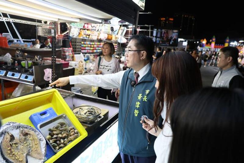 台灣鯛也能上夜市？炭烤美味驚豔愛子 網嗨翻：太好吃了！