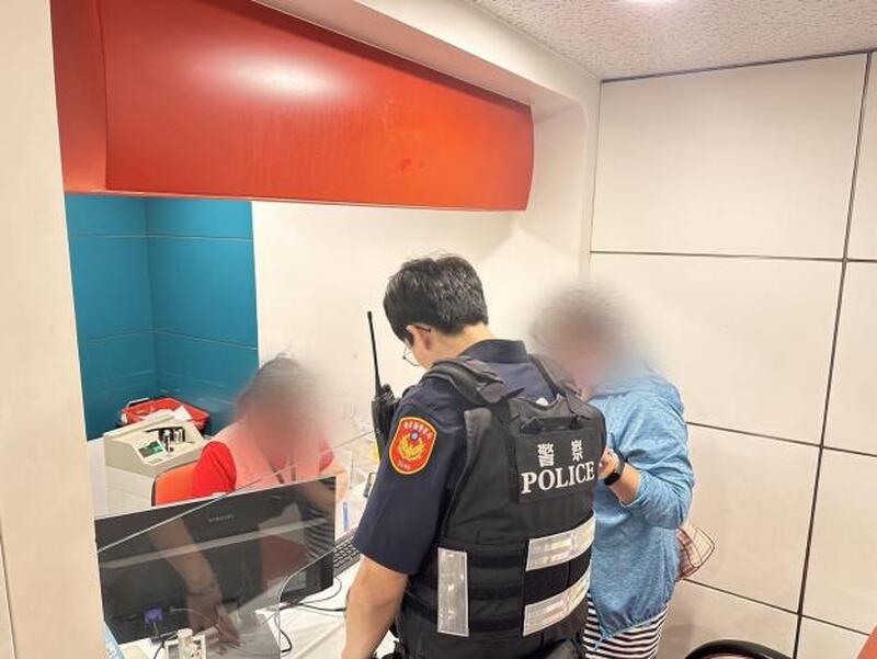 高報酬誘惑藏陷阱　婦人提款250萬遭即時阻詐