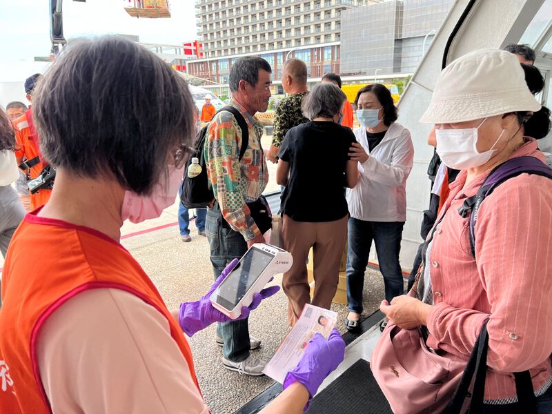 客船實名制8月4日正式上路　航港局：請民眾搭船務必攜帶證件配合核對