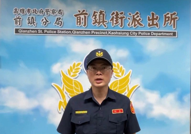 港灣新聞網 / 高雄成功二路交通事故！大客車右轉與輕軌T08碰撞 幸無人傷亡