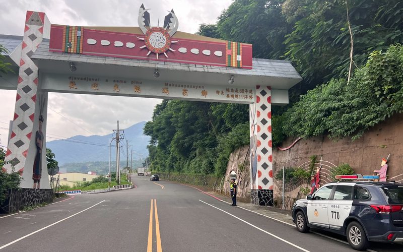 港灣新聞網 / 教師節連假車潮湧入　內埔警規劃交通疏導與停車管制