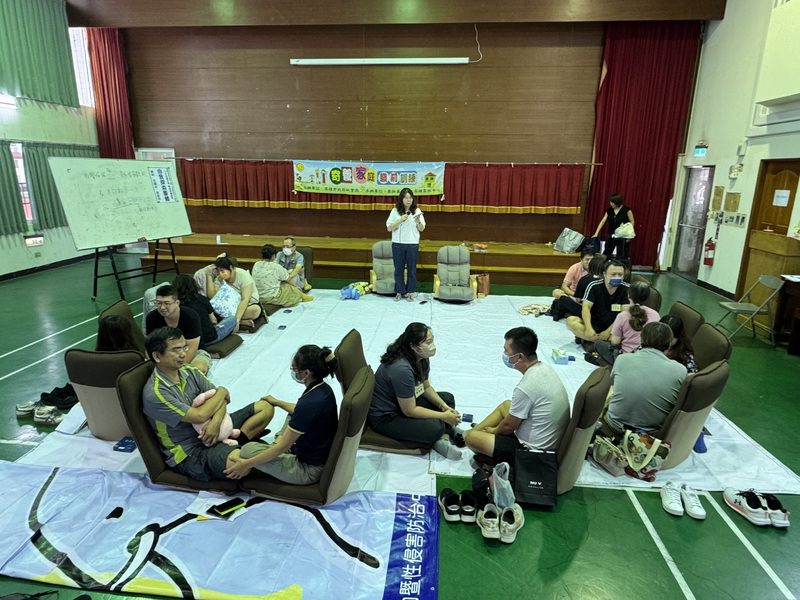 港灣新聞網 / 北高雄家扶中心迎新寄養家庭 8戶14人投入照顧行列