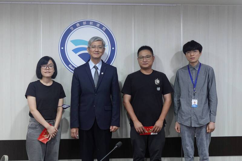 港灣新聞網 / 航港局表揚廉潔楷模 林姿雅、黃彥霖獲頒肯定