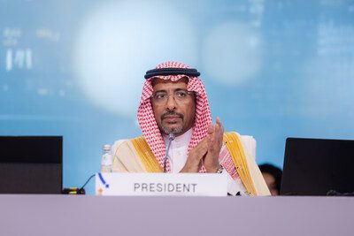 沙地阿拉伯工業與礦產資源部長 Bandar bin Ibrahim Alkhorayef 當選聯合國工業發展組織第二十一屆大會主席