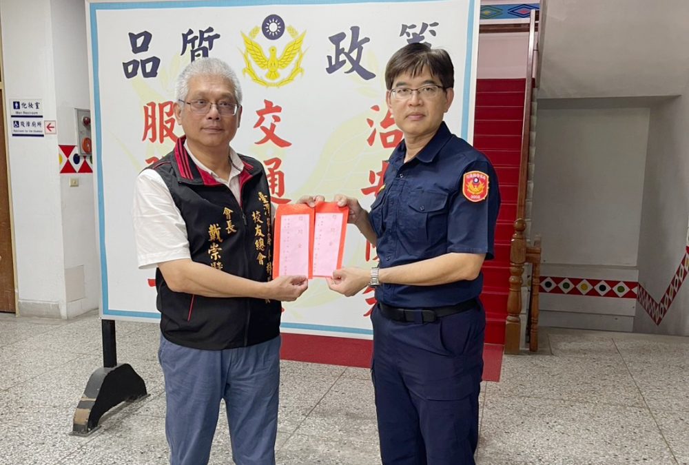 警專校友總會會長戴崇贒暖心慰問　盼受傷學弟早日康復重返崗位