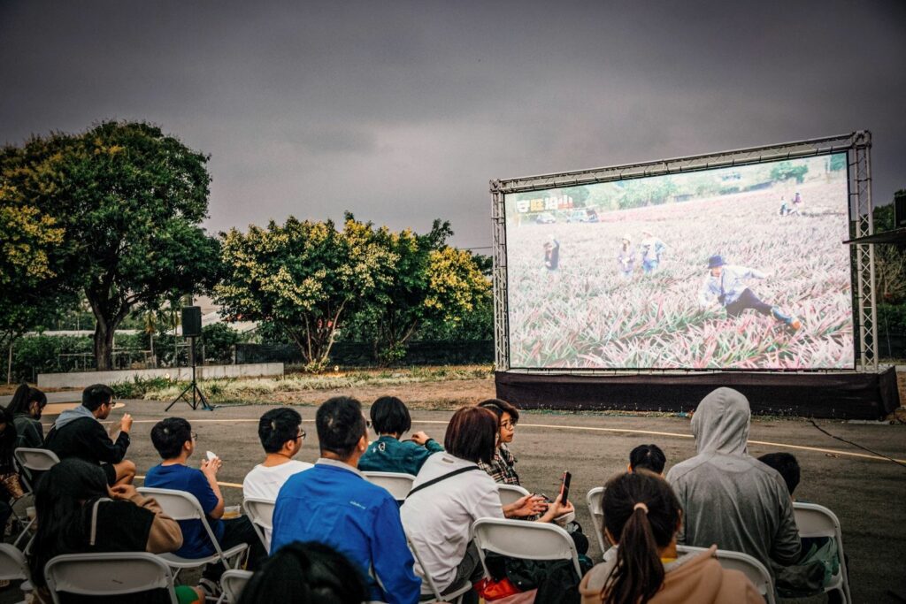 228連假親子趣　屏東智慧農業學校推龜行市集、星空電影院