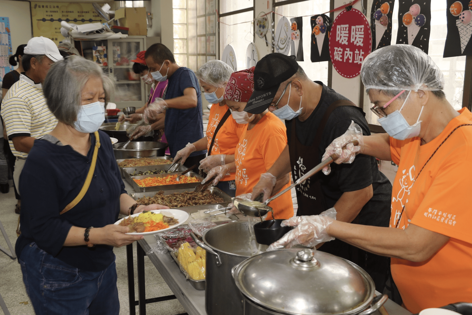 從閒置到全齡共生     碇內社區8年轉型成暖心蔬食天堂     新北市據點幹部參訪     相互交流學習