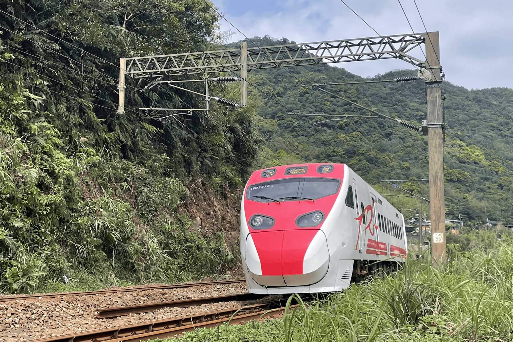 鐵道迷最愛     瑞猴自行車道自然景觀與隧道冒險等你來