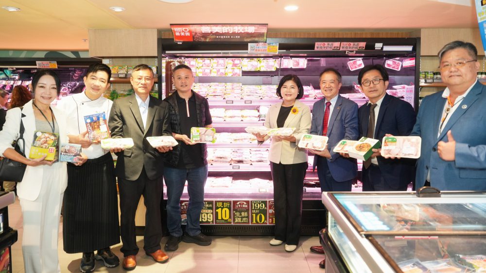 「雲林良品」攜手「全聯福利中心」推立冬土雞節  張麗善與名廚示範進補好料