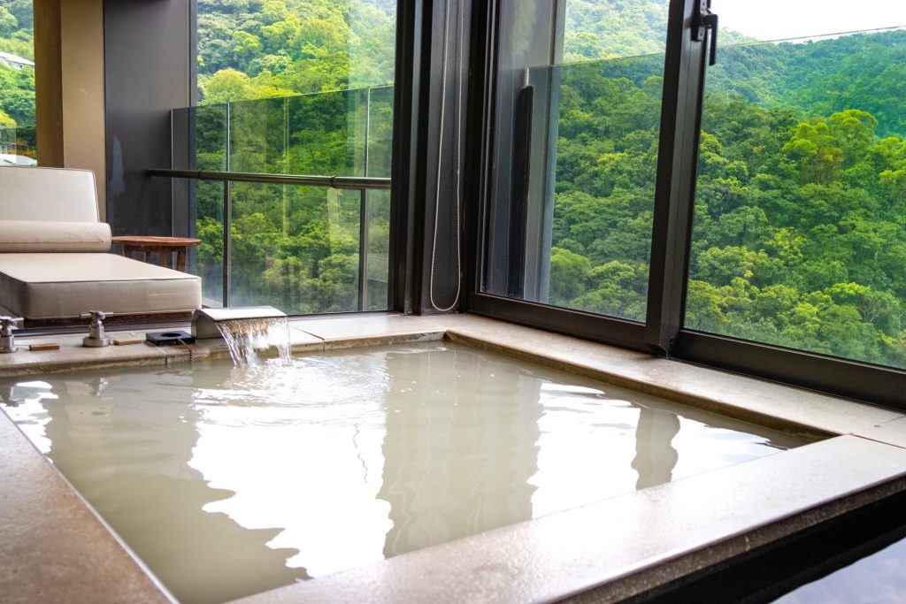 沉浸山林、白磺湯泉與法式饗宴的冬日慢旅正式開啟  北投麗禧冬季一泊二食專案登場