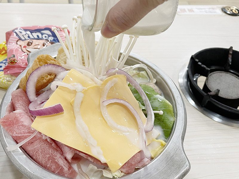 台中逢甲｜平價鍋物Ｘ多元化自助吧台 收服一家老少的好胃口