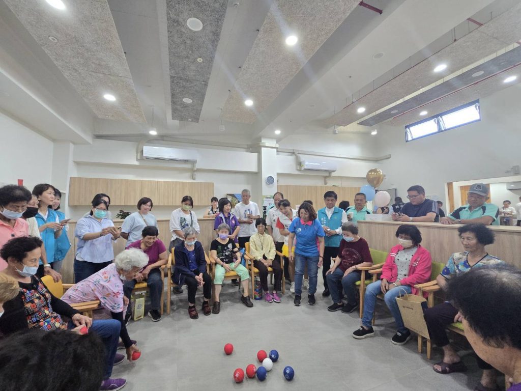 「湖北日照中心」開幕   種下希望之樹共創高齡宜居基地