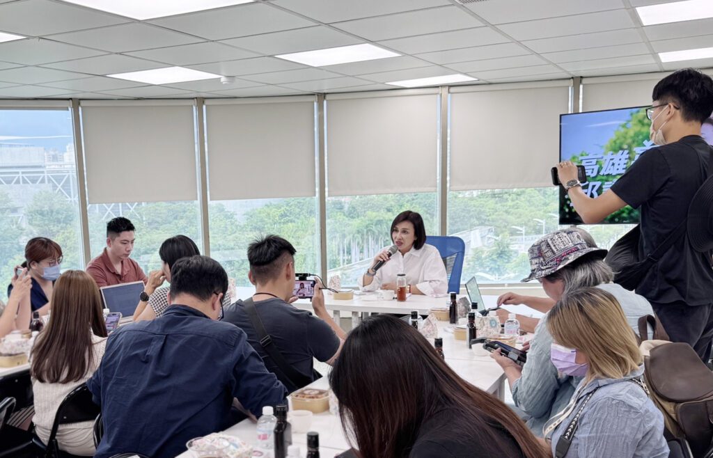 高雄市長初選／邱議瑩祭「雙軸雙跨」戰略　搶攻市區版圖、拚政策對決