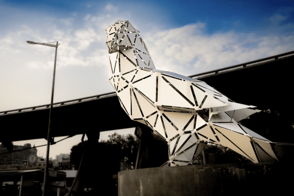 新北市政會議獻獎     「守望鶯歌」榮獲國際設計殊榮