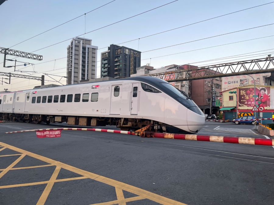 因應教師、中秋、國慶連假旅運需求 臺鐵加開30列次