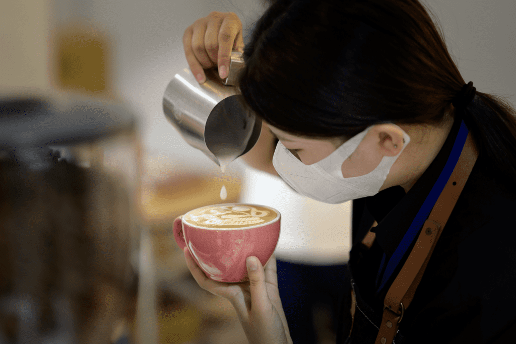 甜點與咖啡大師的對決     2025新北技能競賽等你來挑戰