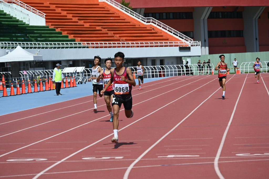 沙城盃中小學田徑對抗賽千餘位選手競技  首日9項17人次破大會紀錄