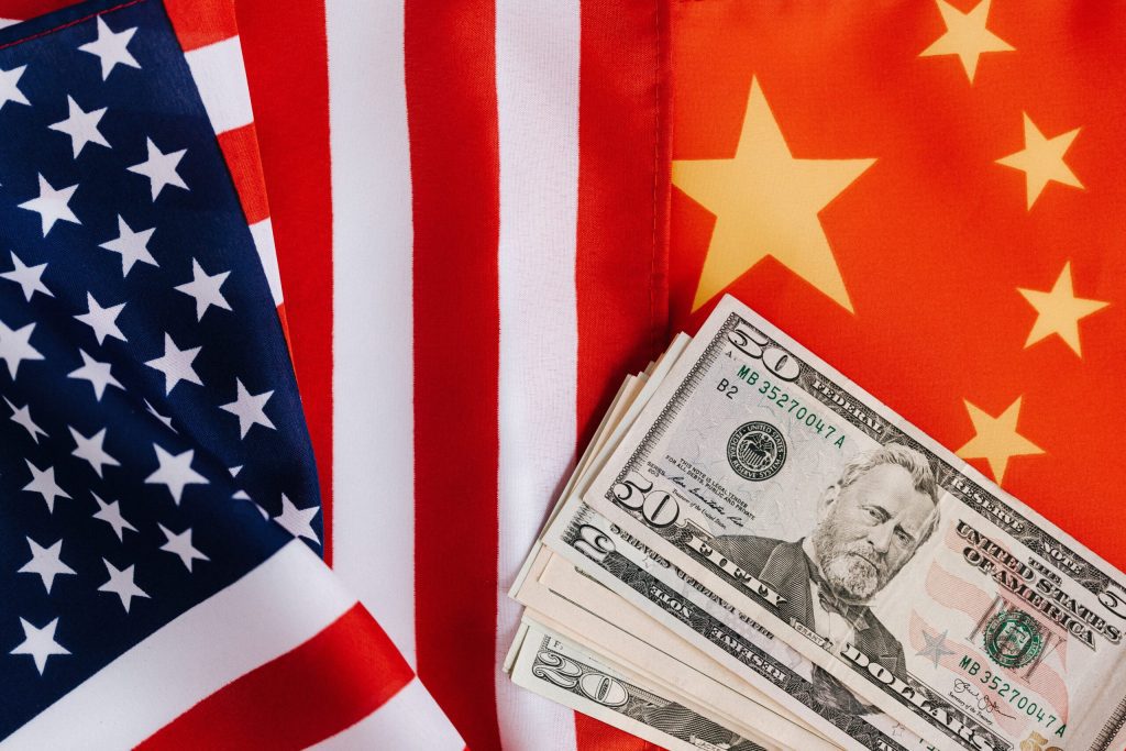 黑夜前的狂歡　美國金融市場是否已走到懸崖邊？