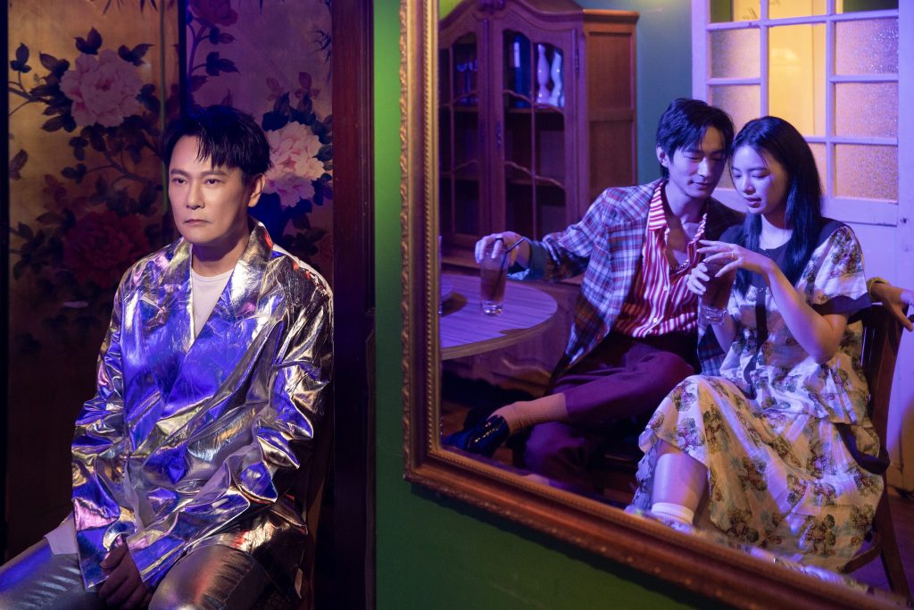 張信哲寫下生命旅途的多重篇章 人與人之間「無數碰撞」