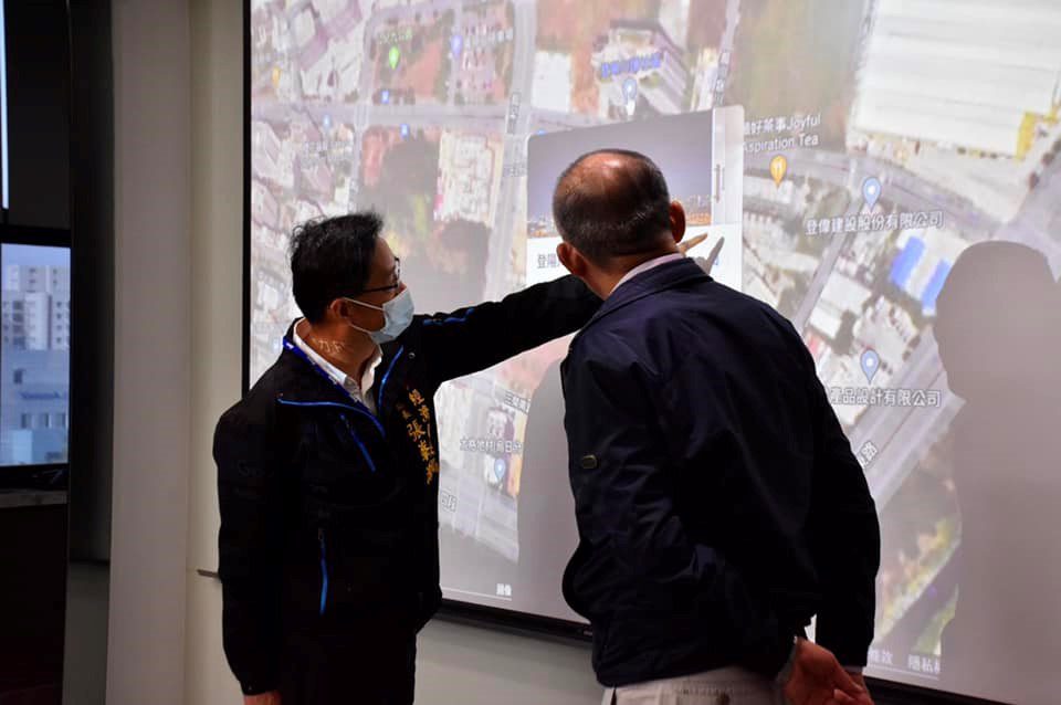 中市府攜手「鐿鈦科技」導入低碳製程    加速在地產業淨零轉型